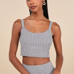 NWT Navy Blue Gingham Square Neck Cropped Tank Top - Medium